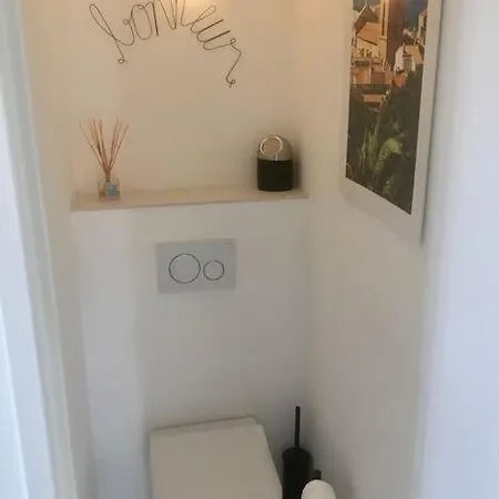 D'exception, Vue Apartment *